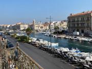 Location Bureaux 5 pièces 180 m2 Sète