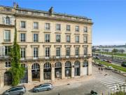 Location bureaux Bordeaux Proximité tramway et place des...