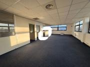 Location bureaux Décines Charpieu Proche périphérique et...