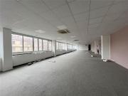 Location bureaux Lyon 3 Proche Part Dieu, métro et tramway