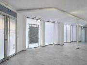 Location bureaux Paris 11 Quartier animé, deux accès sur rue