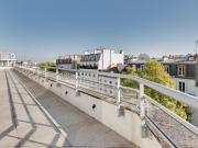 Location bureaux Paris 17 Proche Métro Place de Clichy...