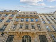 Location bureaux Paris 8 Proche Métro et Gare Saint Lazare