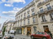 Location bureaux Paris 8 Proche transports en commun