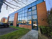 Location bureaux Savigny le Temple Proche gare RER D