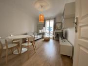 Location CENTRE JUAN LES PINS 2 PIECES MEUBLE EN...