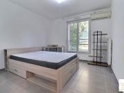 LOCATION CHATEAU GOMBERT T2 AVEC PLACE DE PARKING EN...