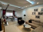 Location d'un appartement à La Ville Haute. 3 belles...