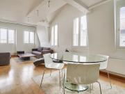 Location Duplex 2 pièces 55.12 m2 Paris 6ème