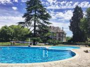 Location Duplex 6 pièces 180 m2 Jouy en Josas