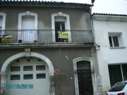 Location emplacement pour moto dans garage commun fermé à