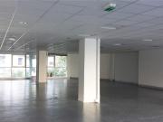 Location entrepôt Paris 11 Proximité RER A et transports