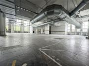 Location entrepôt Paris 13 Proximité transports en commun