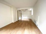 Location Fond de commerce 27 m2 Paris 7ème