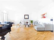 Location House Boulevard de Montmorency, Paris