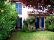 Location House Chemin d'Accès au Gymnase et au...