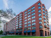 Location ! Location ! Downtown Edmonton – Utilities Included