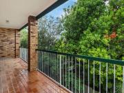 RENOVATED, AVAILABLE NOW, CITY VIEWS!