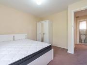 Location Location Location &commat &dollar 600 Per Week