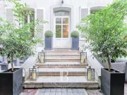 Location Maison 4 pièces 141.1 m2 Paris 16ème