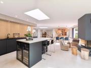 Location Maison 5 pièces 180.19 m2 Aix en Provence