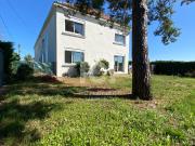 Location Maison 7 pièces 160m² Location Maison 7 pièces 160m²