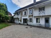 Location Maison 7 pièces 234m² Location Maison 7 pièces 234m²