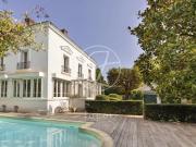 Location Maison 8 pièces 238.79 m2 Rueil Malmaison