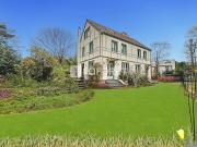 Location Maison 9 pièces 200 m2 Le Vésinet