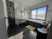 location maison bretagne 7 pièces 190 m2 reunion 97490...