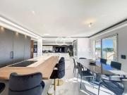 LOCATION MEUBLÉE APPARTEMENT 4 CHAMBRES 173M²