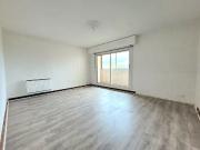 LOCATION PAU: Appartement T3 de 63m² avec loggia fermée,...