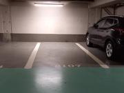 Location Place de parking 0 m2 Paris 8ème