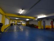 Location Place de parking 281 m2 Paris 17ème