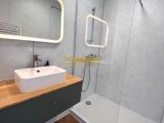 Location ROUVIERE 9EME: TYPE 4 ENTIEREMENT REFAIT A NEUF...