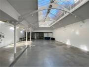 Location showroom galerie d'art Paris 4 Proximité...