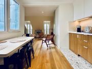 Location studio meublé de 26 m2 Avenue de la Bourdonnais...