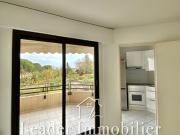 LOCATION VIDE ANTIBES VUE JARDIN EXPOSITION SUD Situé sur