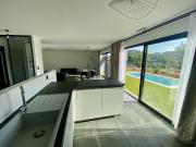 Location Villa 5 pièces 149 m2 La Destrousse