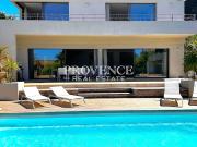 Location Villa 5 pièces 193 m2 Saint Cyr sur Mer