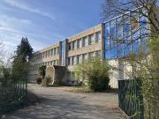 Locaux d'activités à vendre Montigny le Bretonneux...