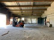 Locaux d'activités et bureaux à vendre Peyrolles en...