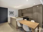 Lock & leave luxe in superb 35 Spring Street
