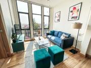 Loft 35m2 con electrodomésticos y servicios