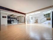 Loft 3 pièces 137 m²