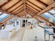 Loft 5 pièces 169 m²