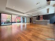 Loft 5 pièces 171 m²