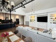Loft 6 pièces 186 m²