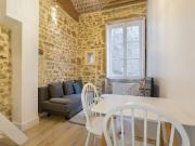 Loft Ainay 5: An authentic stay in the heart of the broc...