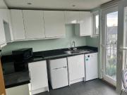 Loft Converted 1 Bedroom Flat Space